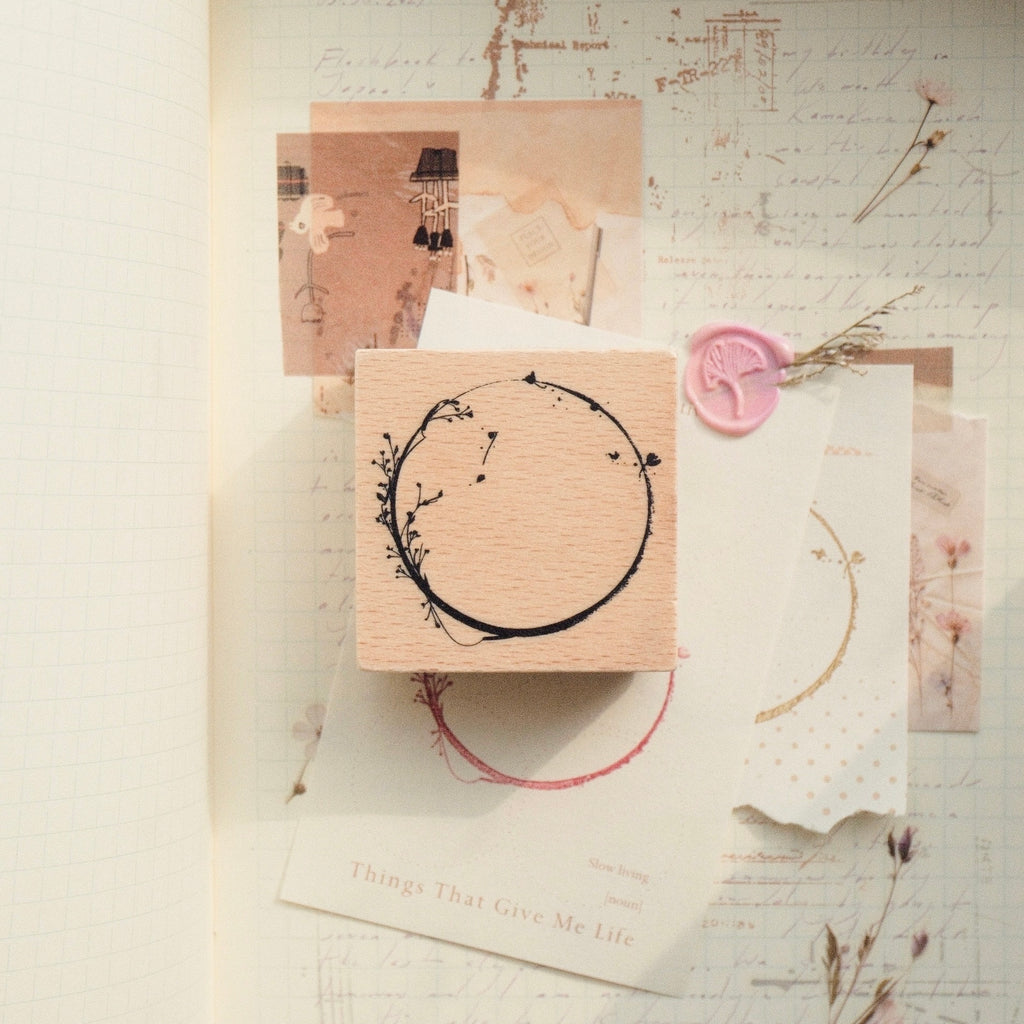Wooden Stamp - Frame - Circle